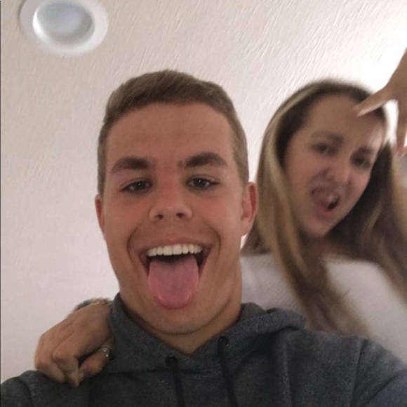 Meet your Posher, Tyler - Picture 1 of 1